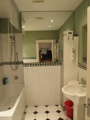 Charmante, sonnige 3-Zimmer-Wohnung im Nordend – 60389 Frankfurt am Main – Vorschaubild 5