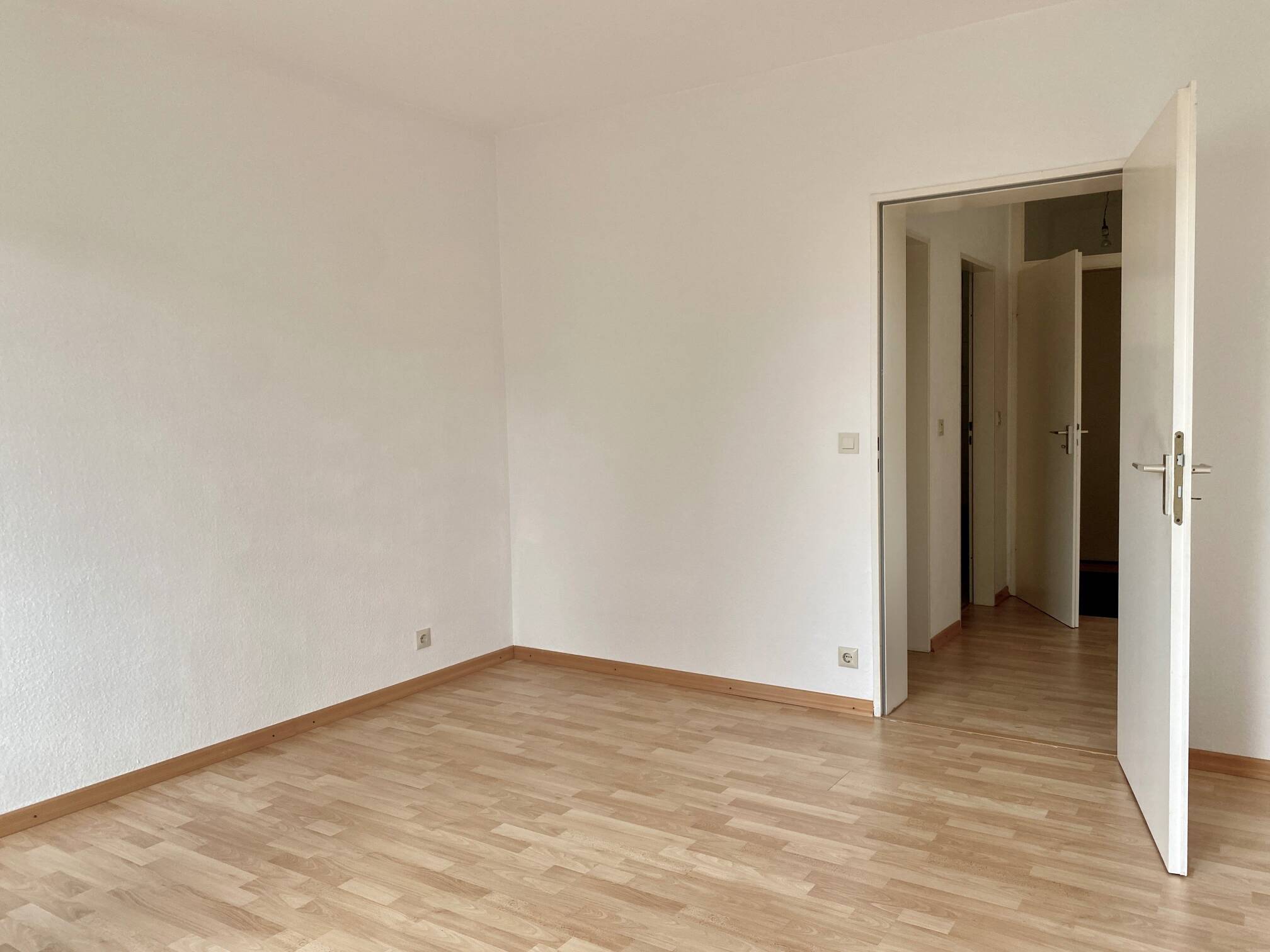 Sehr gepflegt am Waldrand in Voxtrup mit Fahrstuhl und Balkon! – Osnabrück – Vorschaubild 9