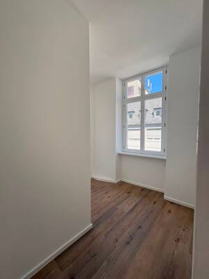 Trier-Innenstadt: Stilvolle Altbauwohnung - Erstbezug nach Renovierung (Wohnung 1) – 54290 Trier – Vorschaubild 5