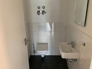 **Großzügige und helle 4 Raum Wohnung** – 44795 Bochum – Vorschaubild 3