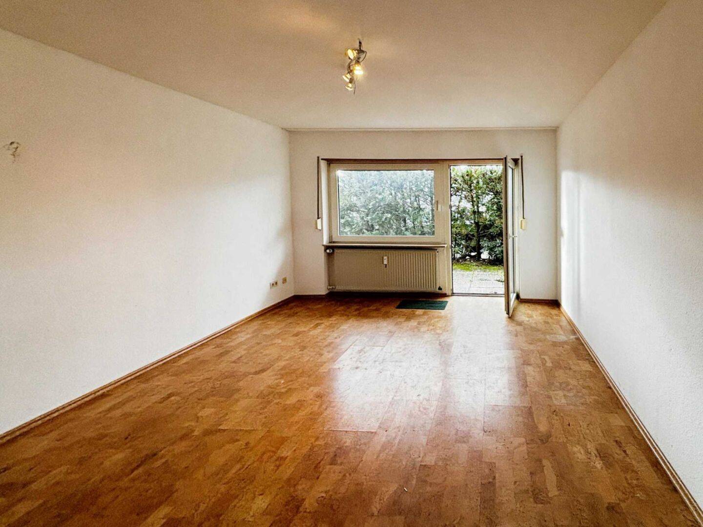 Würzburg: Mehrfamilienhaus mit Potential – Würzburg – Vorschaubild 4