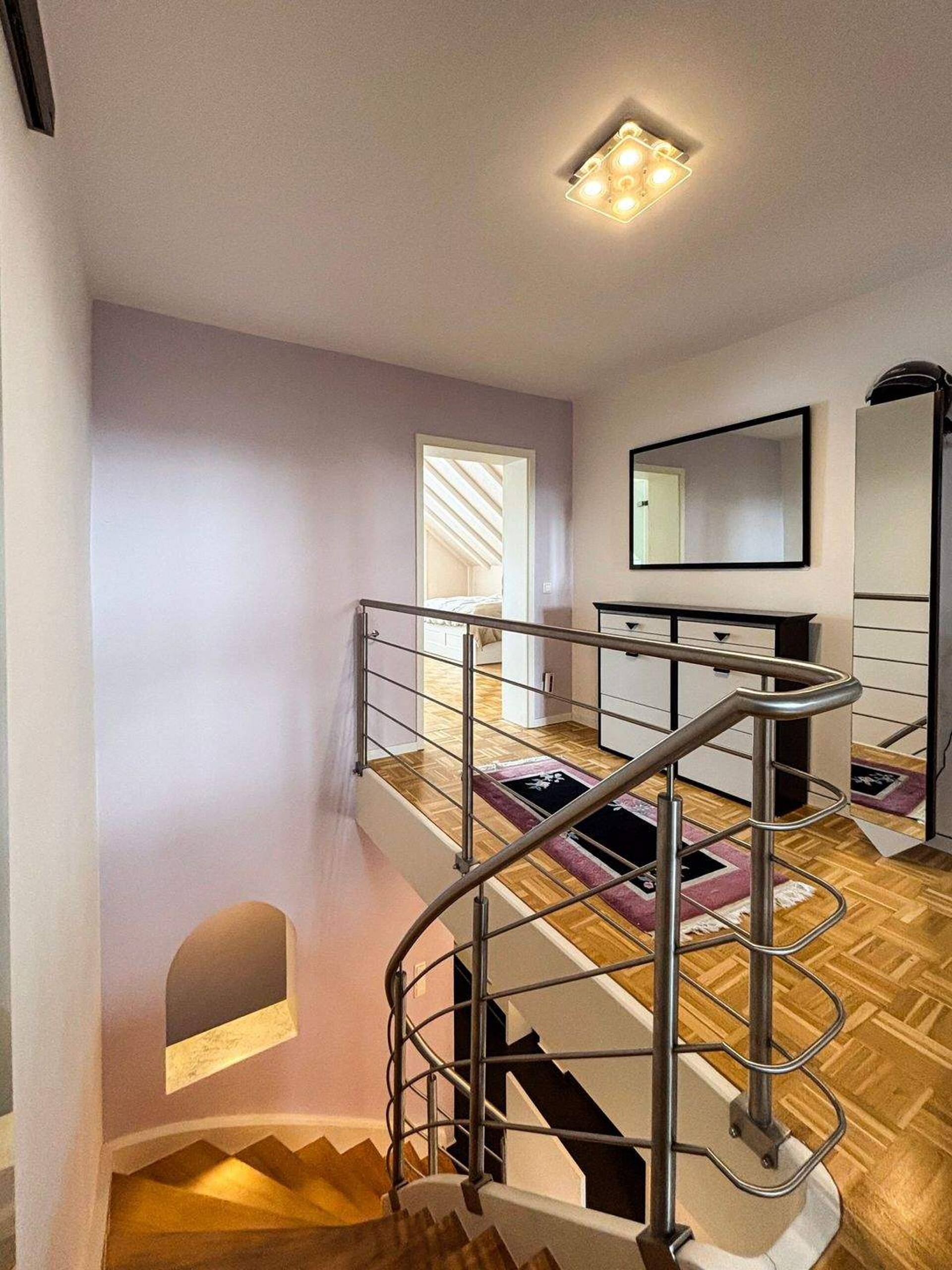 Haus in 65199 Wiesbaden mit 252,45 m² kaufen