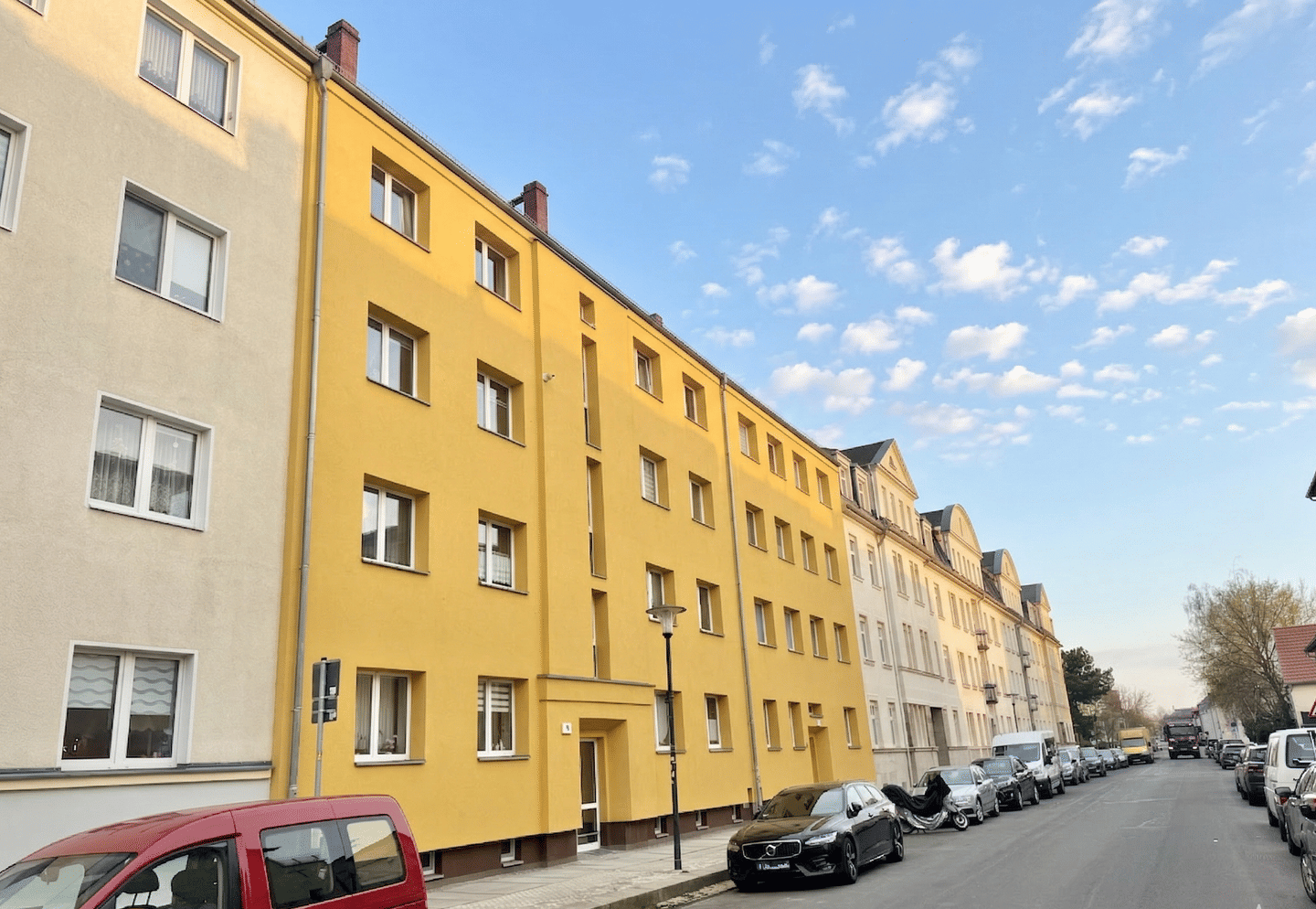 Vermietete 2-Zimmer-Wohnung! Balkon! Tageslichtbad! – Dresden – Bild 1 von 5