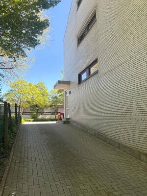 Zentral gelegene Kapitalanlage mit viel Potenzial – 27570 Bremerhaven – Vorschaubild 4