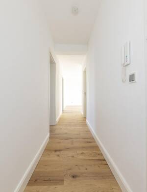 Sonniges Altbau-Juwel am Lindenplatz: Top-effizient saniert mit Süd-Balkon – 40235 Düsseldorf – Vorschaubild 9