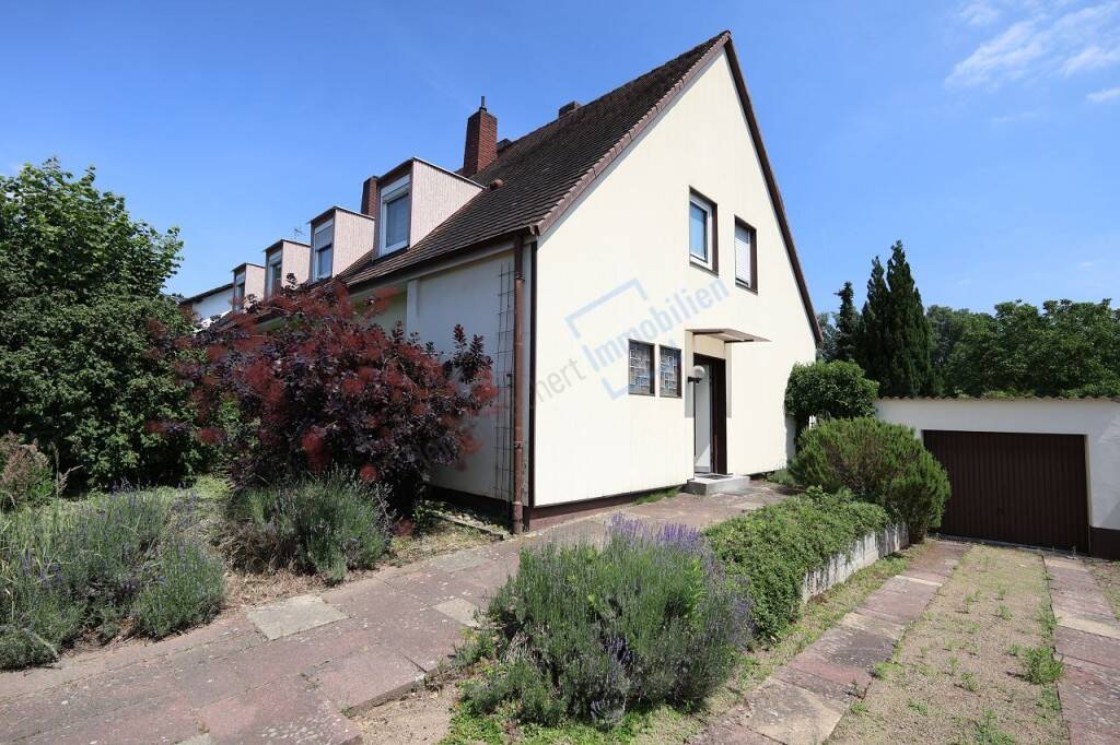 Doppelhaushälfte mit GARTENIDYLLE – Mühltal – Bild 1 von 8