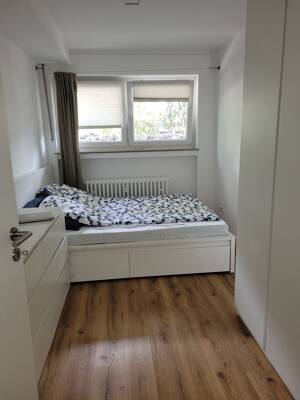 Bo.-WEITMAR-MARK, ideal für Singles: top möblierte 2-Zi-Souterrain-Whg. mit offener Küchenzeile u. Duschbad – 44795 Bochum – Vorschaubild 7