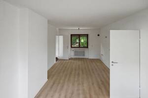 Wiesbaden-OT: Großzügiges Einfamilienhaus mit Einliegerwohnung in herrlicher Blicklage – 65207 Wiesbaden – Vorschaubild 6
