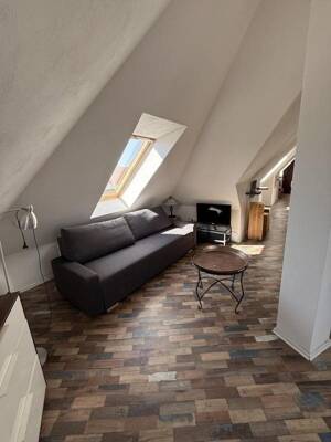 Helle voll möblierte 1,5 Zimmerwohnung in Stuttgart Ost – 70186 Stuttgart – Vorschaubild 3