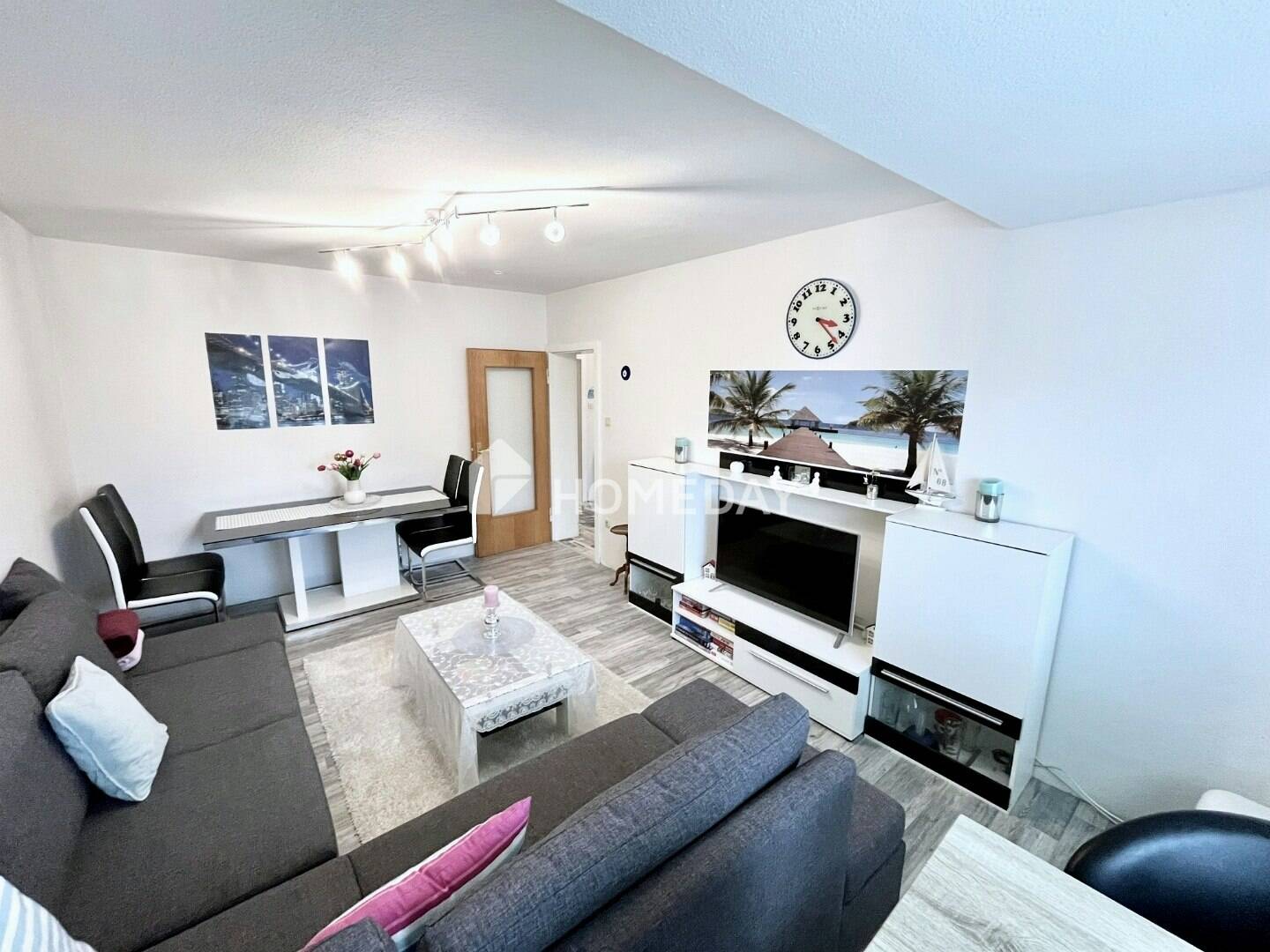 Voll möblierte Etagenwohnung mit Balkon, EBK und Garage in Bürrig - ideal für Airbnb – Leverkusen – Vorschaubild 2