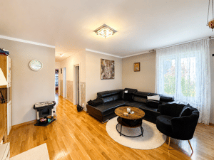 Moderne 2,5-Zimmer-Maisonettewohnung mit traumhaftem Garten in München-Feldmoching/Hasenbergl – 80935 München – Vorschaubild 5