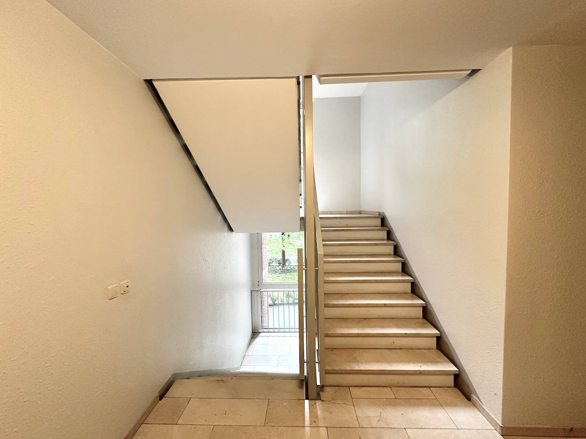 Etagenwohnung in 50735 Köln mit 57 m² kaufen