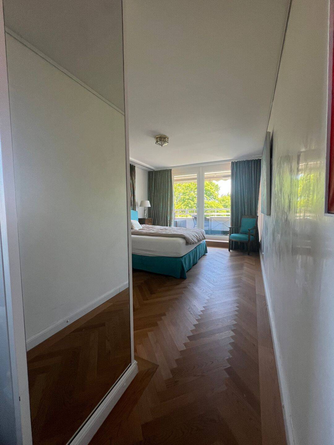 Exklusives Penthouse im Grünen mit unverbautem Alpenblick – München – Vorschaubild 5