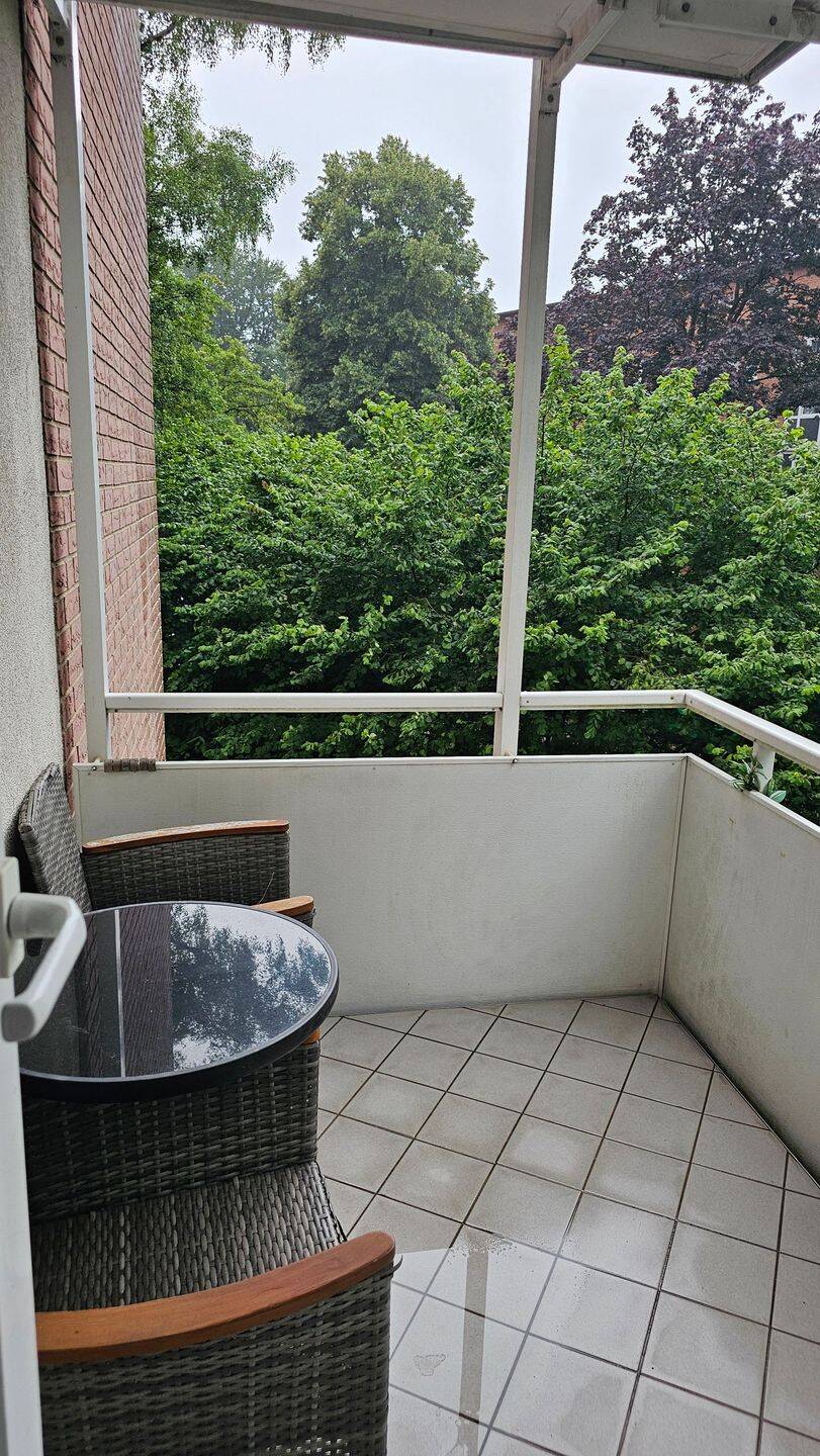 Helle, möblierte Wohnung – Hamburg – Vorschaubild 9