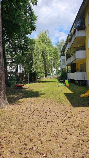 Erstbezug: Lichtdurchflutete neu erbaute Dachgeschosswohnung über dem Norden Ingolstadts – 85055 Ingolstadt – Vorschaubild 9