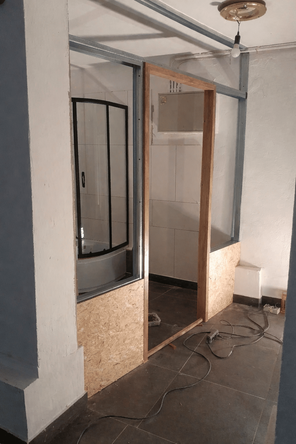 Attraktives Mehrfamilienhaus in Berlin-Lichtenberg - Ihr perfektes Investment wartet auf Sie! – Berlin – Bild 1 von 9