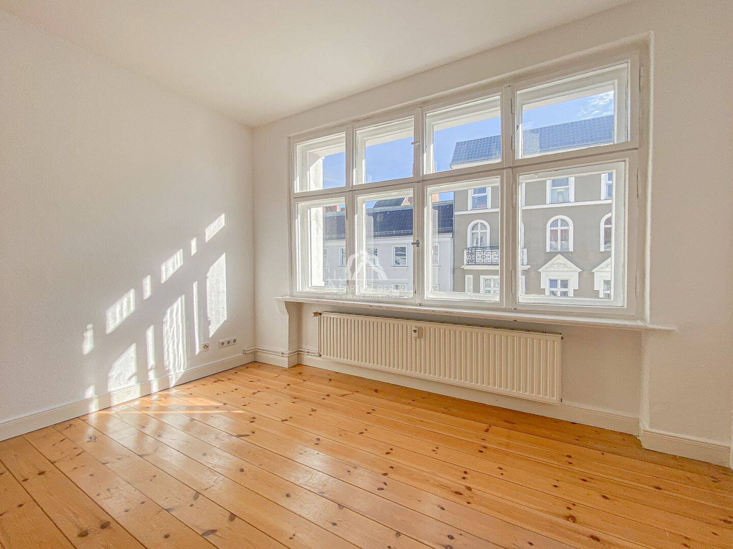 SCHÖNES MOABIT! HELLE UND KLASSISCH SCHÖNE ALTBAUWOHNUNG IN ATTRAKTIVER LAGE! PROVISIONSFREI! – Berlin – Vorschaubild 6