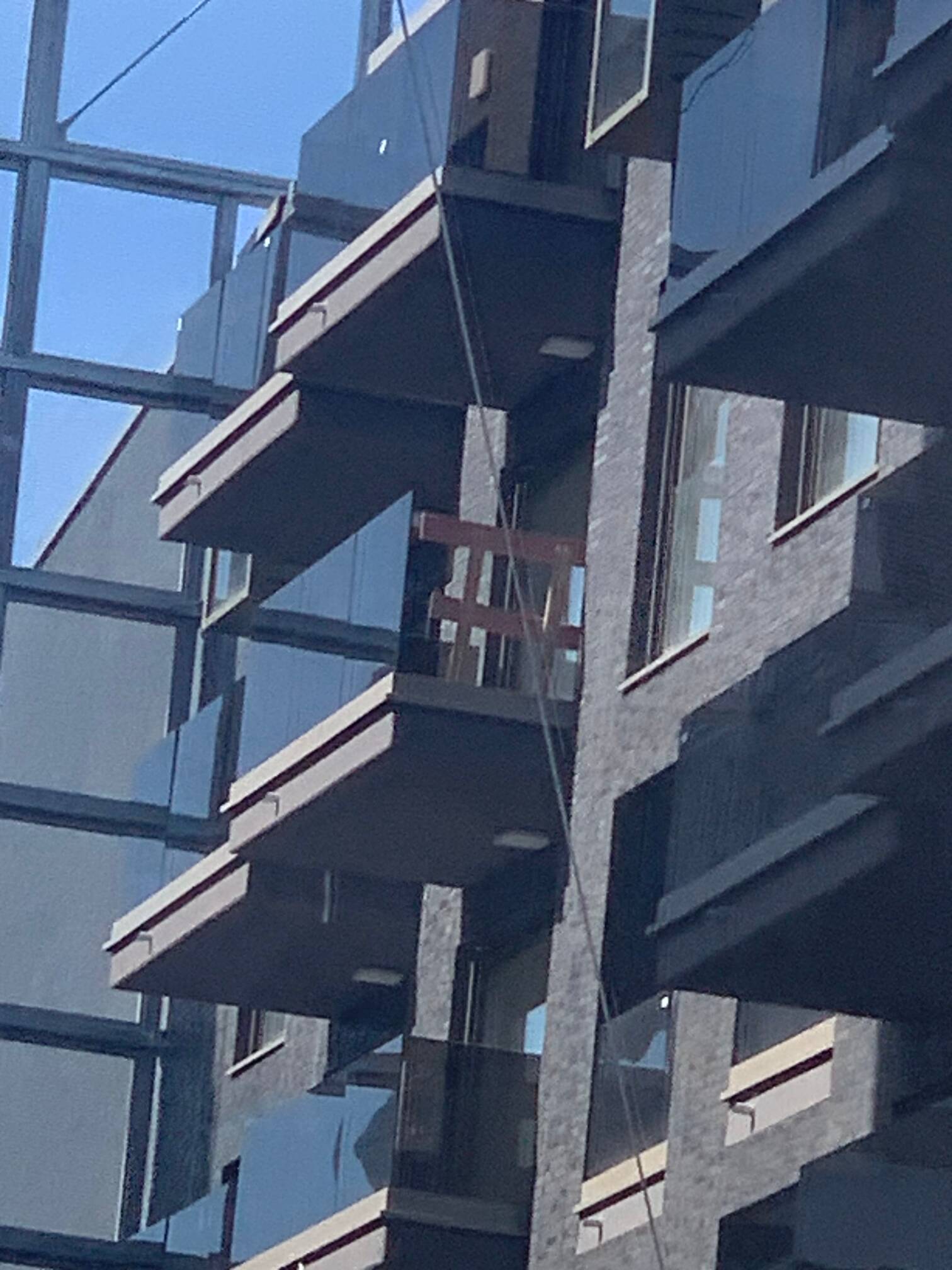 Blick auf Hafenbecken und die Stadt, 3-Zimmer-Wohnung, 5.OG – Mainz – Vorschaubild 3