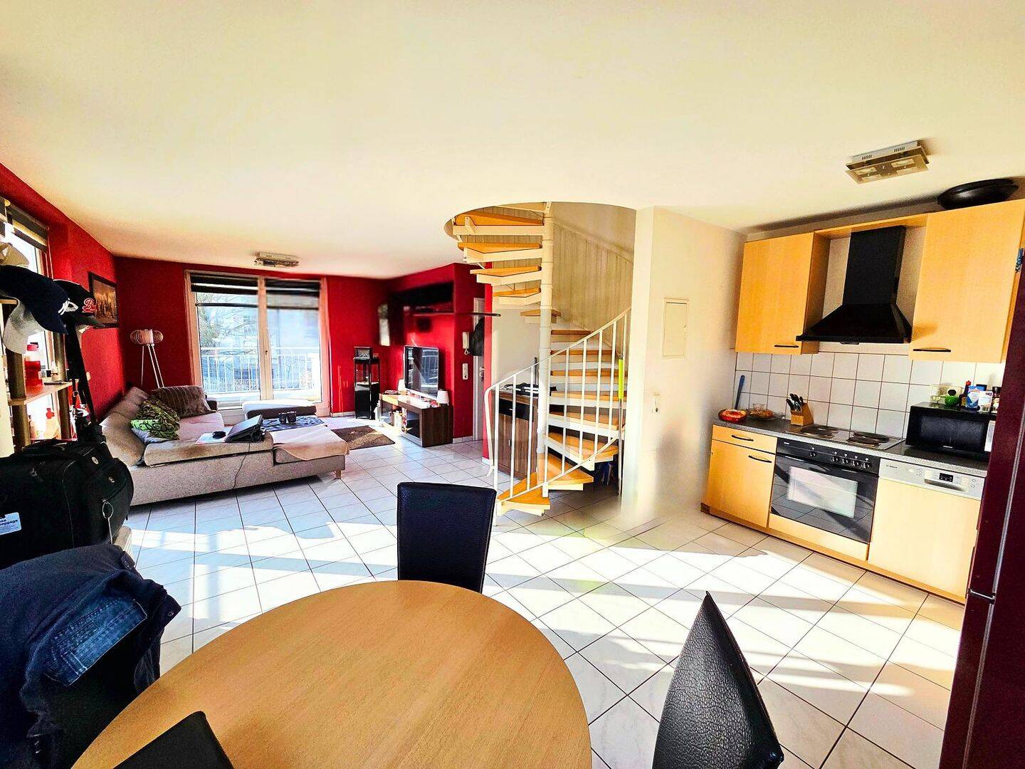 PENTHOUSEHÄLFTE - MIT TAUNUS- UND DOMBLICK! – Mainz – Vorschaubild 3