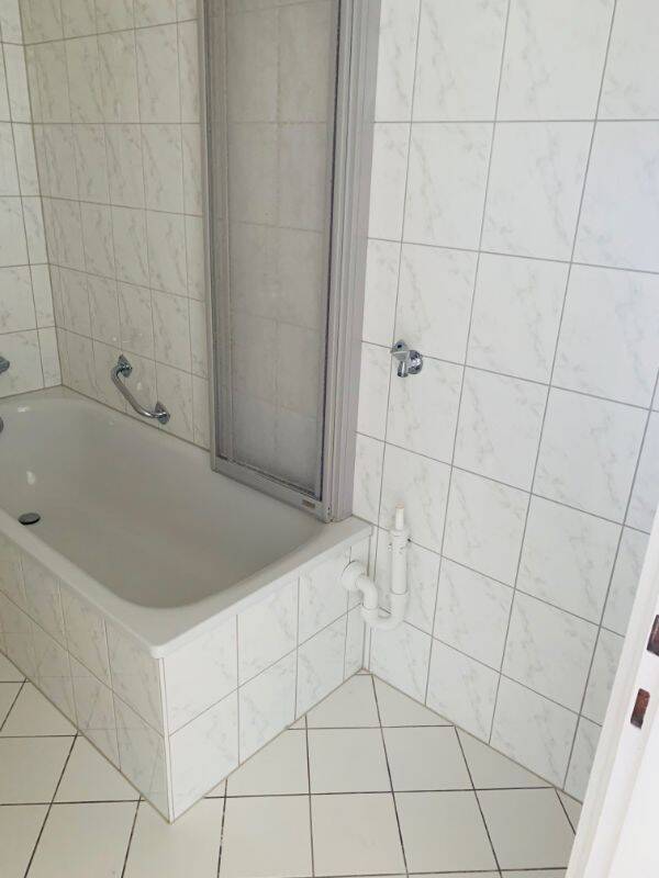 Helle 3-Zimmer-Wohnung mit Einbauküche! – Nürnberg – Vorschaubild 9