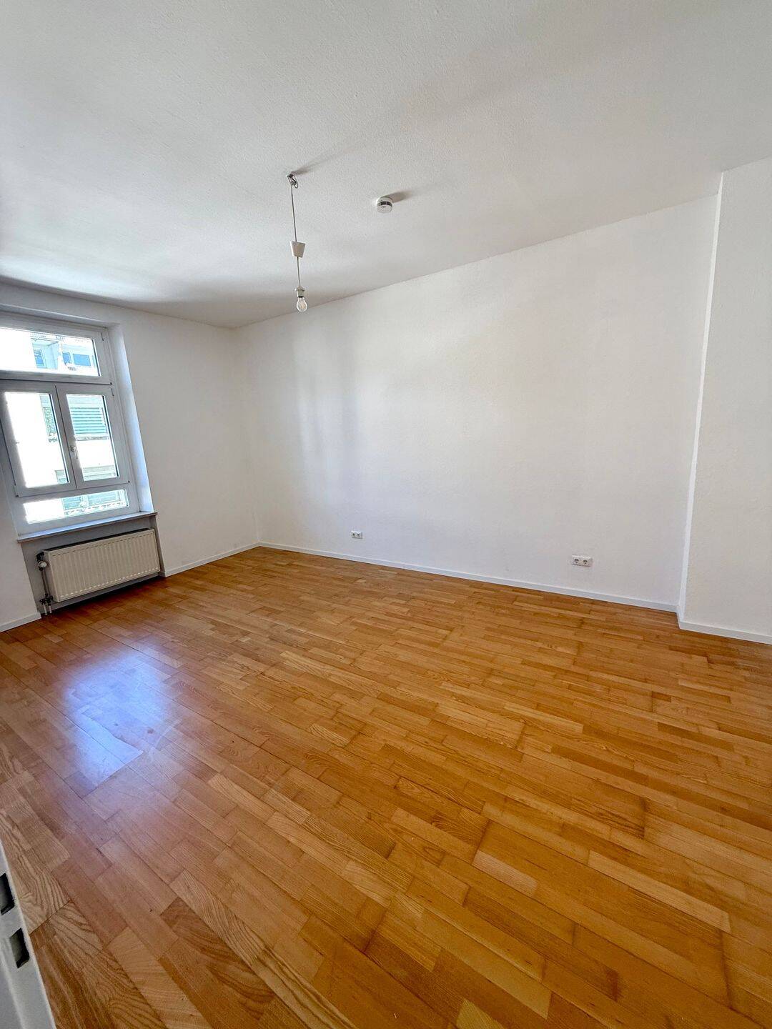 *Erstbezug nach Sanierung* 4,5-Zimmer-Wohnung in Bestlage Rotkreuzplatz – München – Vorschaubild 5
