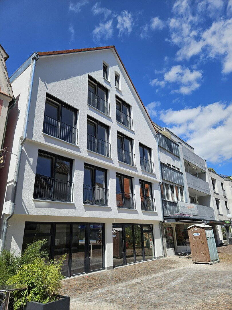 Sehr schöne, neuwertige "Dachgeschoss-Maisonette-Wohnung" im Stadtzentrum von Aalen zu vermieten