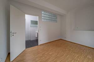 Moderne Wohneinheit mit exklusivem Garten für Kapitalanleger oder Selbstnutzer – 70567 Stuttgart – Vorschaubild 8
