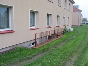 Kavelstorf bei Rostock: Nette freie 3 Zimmer Mietwohnung im EG. – 18196 Dummerstorf – Vorschaubild 2