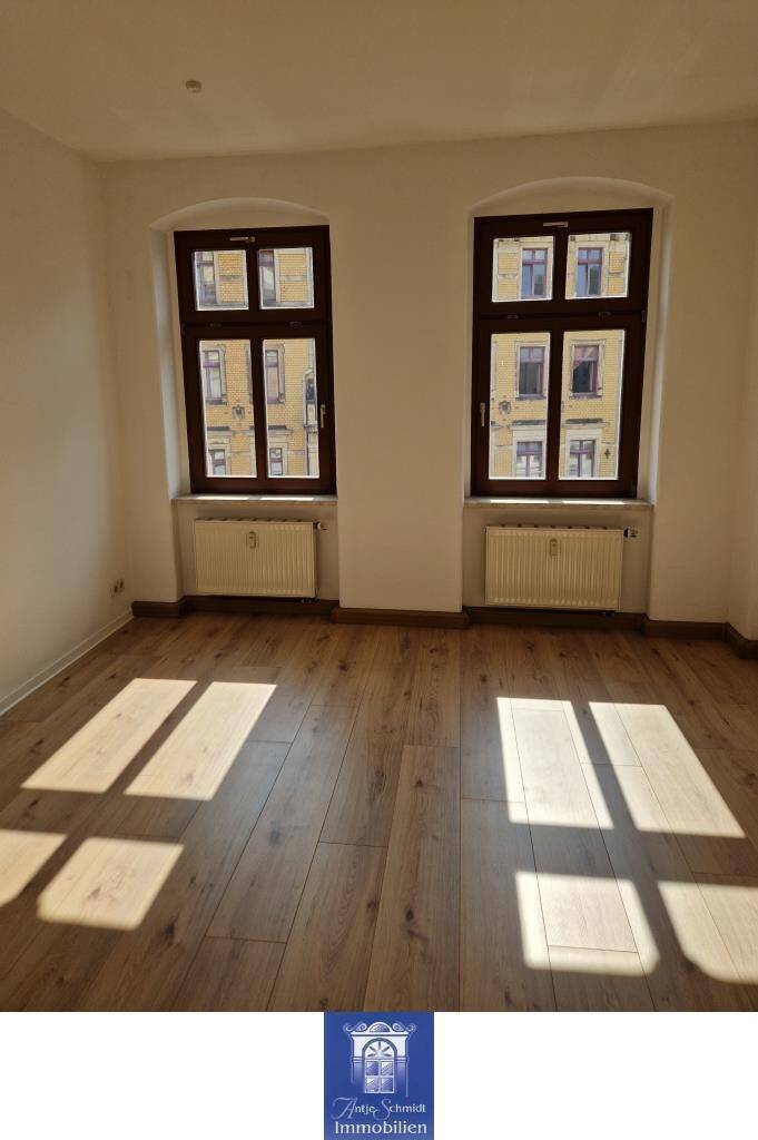 Zentral gelegene Wohnung mit Tageslichtbad und Wohnküche! – Meißen – Vorschaubild 3