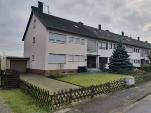 ***TOP-LAGE: 3-Familien-Haus mit Garage und wunderschönem Garten in Porz-Zündorf*** – 51143 Köln – Vorschaubild 3