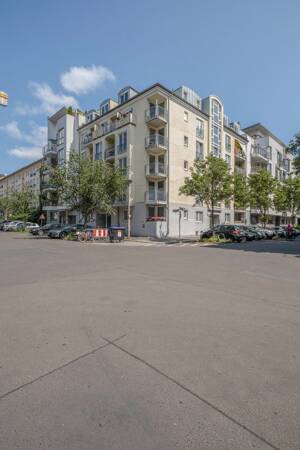 Lichtdurchflutete 2-Zimmer-Wohnung mit TG-Stellplatz im beliebten Dichterviertel – 10115 Berlin – Vorschaubild 8