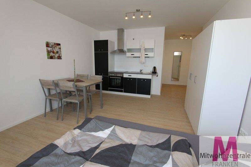 Modernes Business-Apartment im Herzen der Altstadt – Nürnberg – Vorschaubild 3