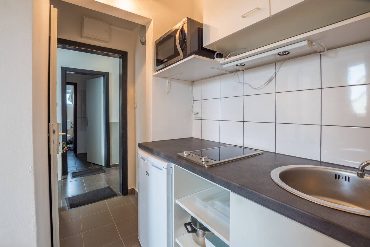 Sichere und hohe Rendite mit 11 Mikro-Apartments in unmittelbarer Nähe zur Uniklinik Lübeck – Lübeck – Vorschaubild 8
