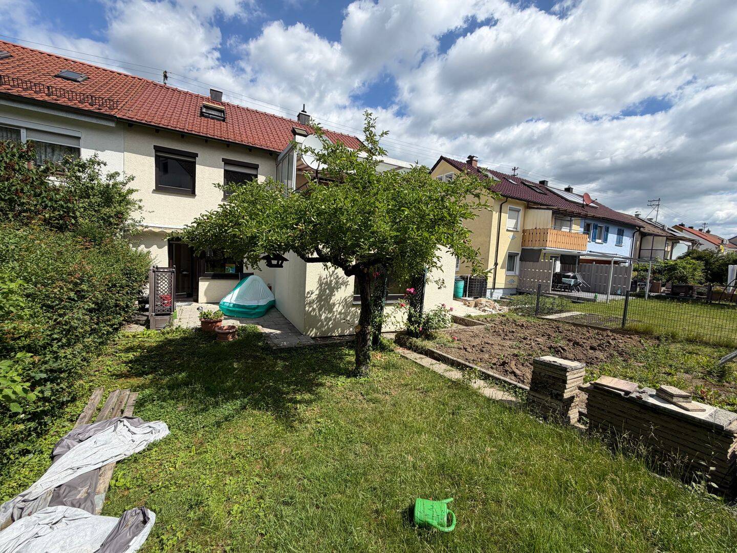 Ein- oder Zweifamilien Haus mit 6,5 Zimmern in Waiblingen nahe S-Bahn (S3)