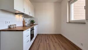 Kernsanierte 4-Zimmer-Wohnung mit Weitblick, großzügigem Grundriss & privatem TG-Stellplatz – 89134 Blaustein – Vorschaubild 3