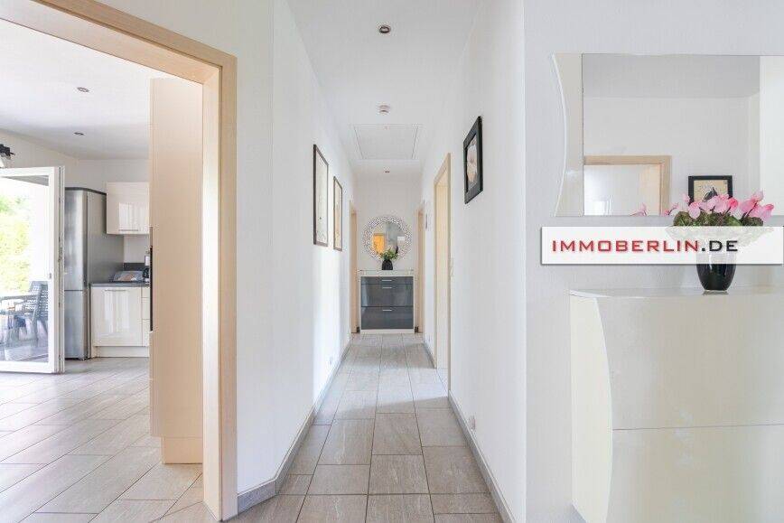 IMMOBERLIN.DE - Attraktiver Bungalow mit Sonnengarten & Garage – Seddiner See – Vorschaubild 7