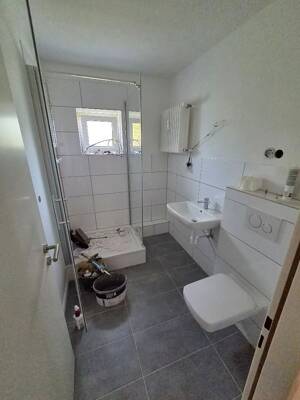 Vermietung von renovierter 2 Zimmer Wohnungen in Achim-Bierden – 28832 Achim – Vorschaubild 3