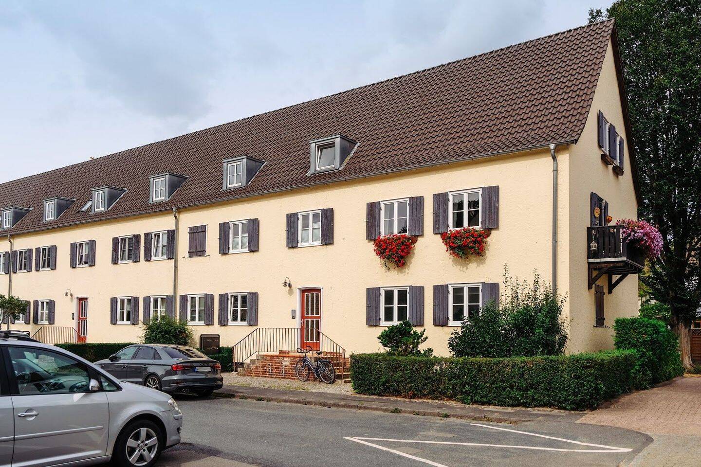 Geräumige Dachgeschosswohnung // DG – Wolfsburg – Vorschaubild 2