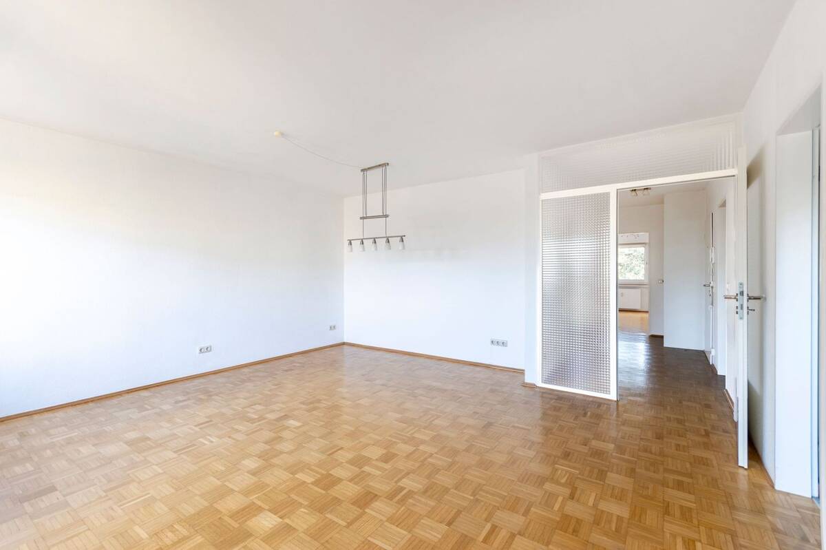 Elegantes Wohnen in bester Lage von Essen-Bredeney – 45133 Essen – Bild 1 von 9