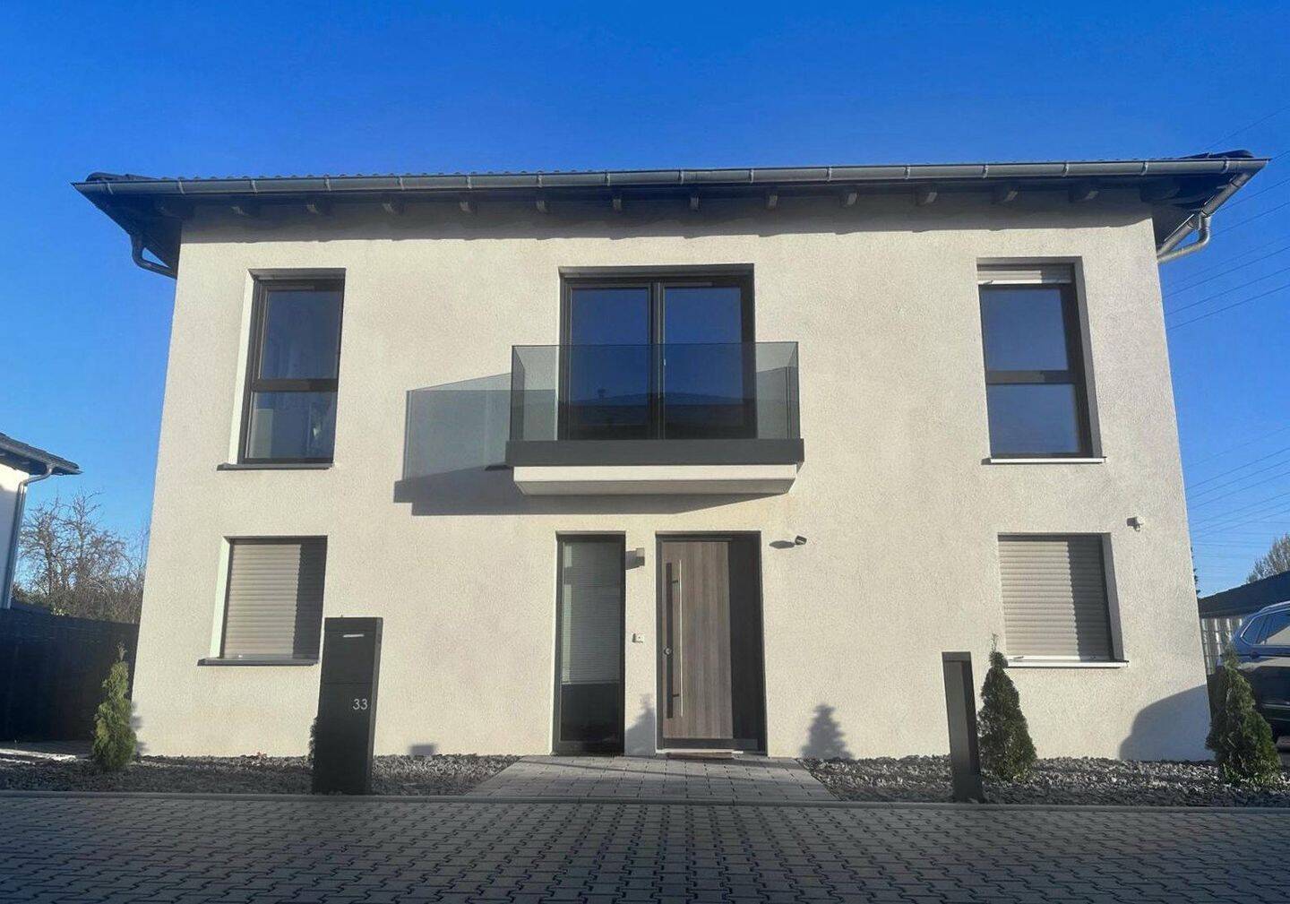 Exklusive Stadtvilla, bei Leipzig - nachhaltig, modern & sofort zum Wohlfühlen – Taucha – Bild 1 von 9