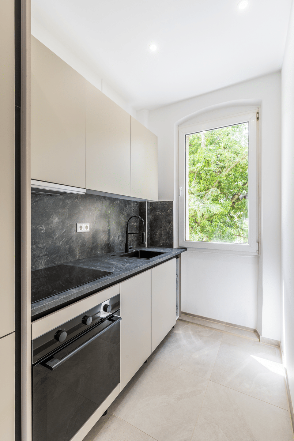 WG-Zimmer in sanierter Wohnung zur WG-Neugründung – Nürnberg – Vorschaubild 5