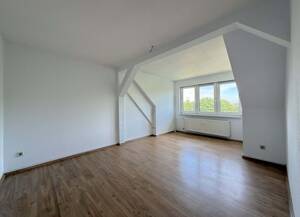 Kuscheliges DG-Nest in Zentrumsnähe und Parkanlage vor der Tür - Gemeinschaftsgrünfläche hinter dem Haus – 15230 Frankfurt (Oder) – Vorschaubild 6