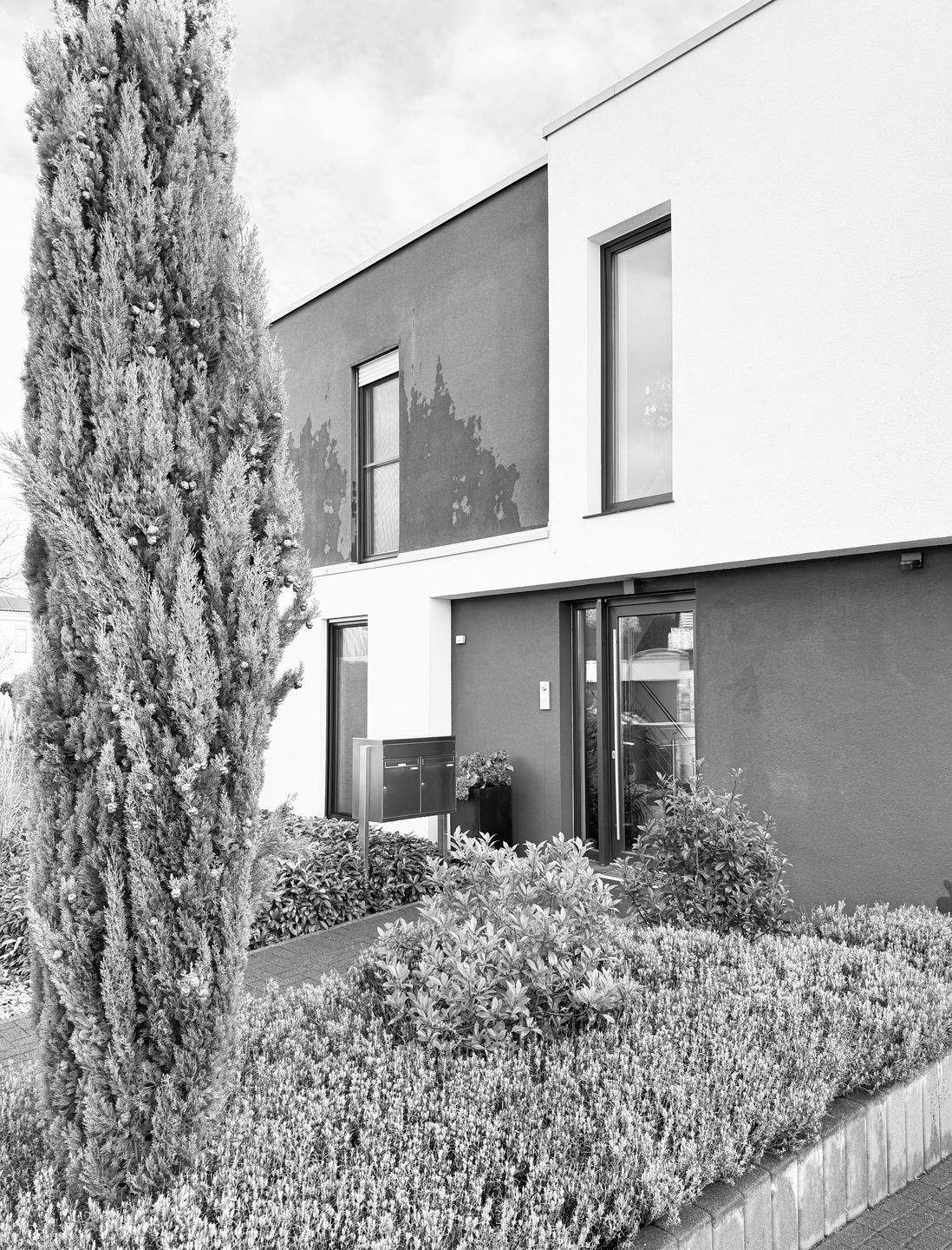 Exklusives Wohnen in bester Lage am Bökelberg: Modernes Penthouse mit Aufzug und top Ausstattung – Mönchengladbach – Bild 1 von 3
