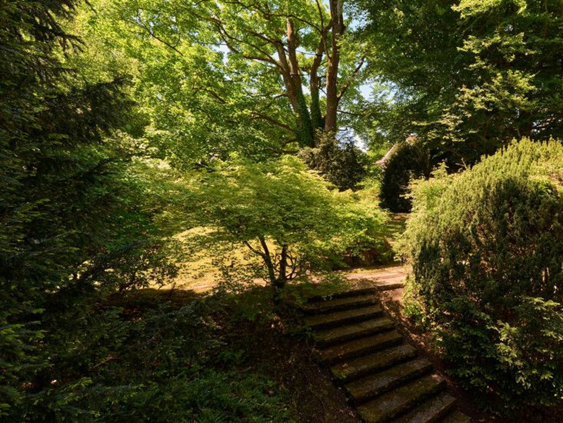 Haus in 82049 Pullach im Isartal mit 515 m² kaufen