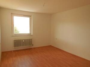 Frisch Renovierte 3 Zimmer-Wohnung mit Balkon – 38228 Salzgitter – Vorschaubild 2