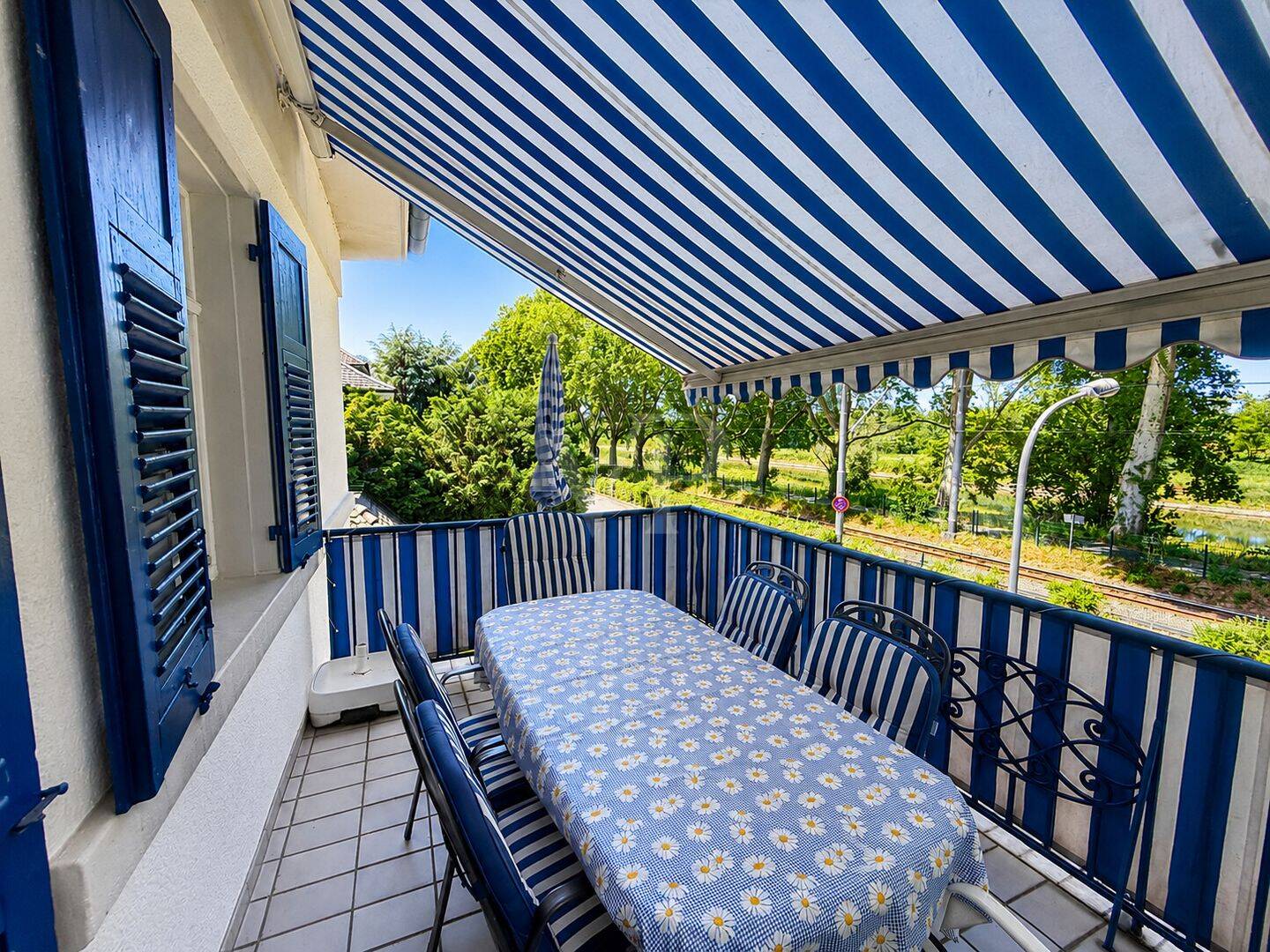 Herrschaftliche Villa mit sonnigem Garten, Neckarblick und separater Praxisfläche (96 m²) – Mannheim – Vorschaubild 8