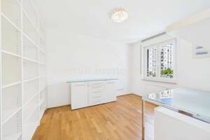 4 Zimmer, zwei Bäder und Balkon im Rebstockviertel, bezugsfrei – 60486 Frankfurt am Main – Vorschaubild 6