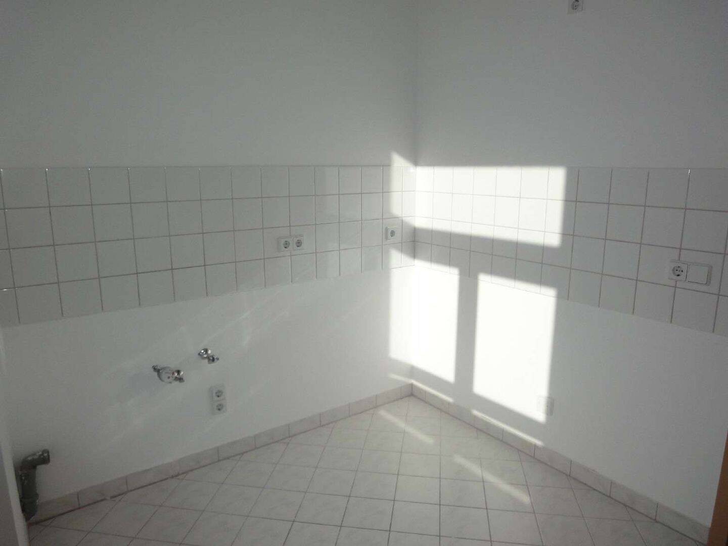 TOP Grundriss und TOP Mietpreis mit Laminat in Schloß-Chemnitz – Chemnitz – Vorschaubild 7