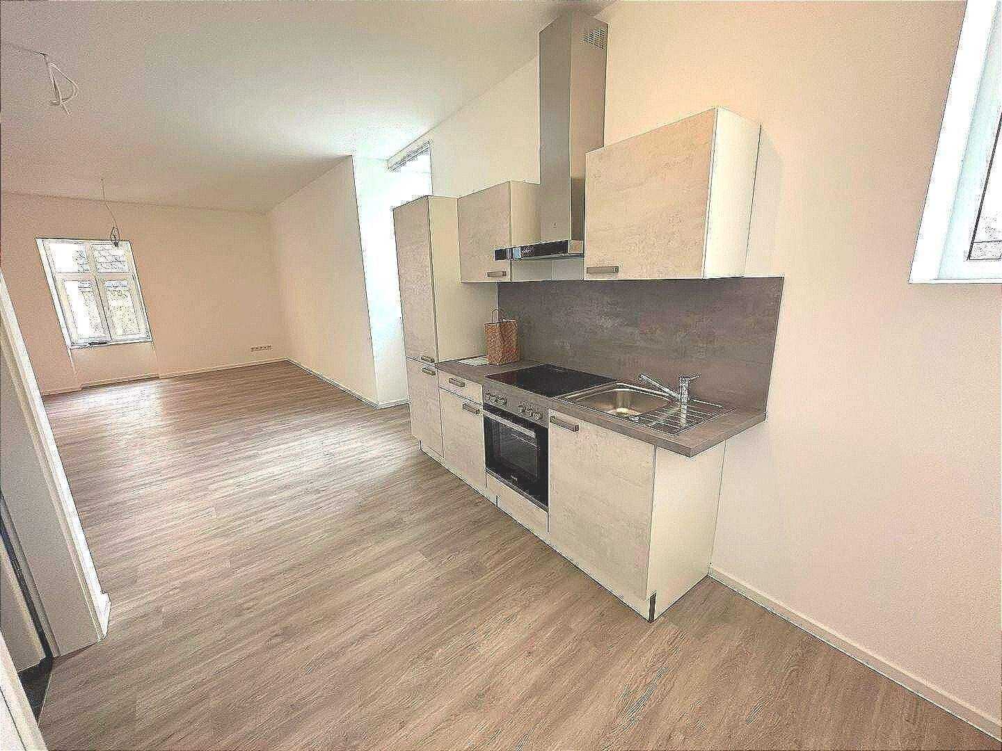 Möbliertes Appartement / Dusche / Fußbodenheizung / ohne Balkon – Trier – Vorschaubild 6
