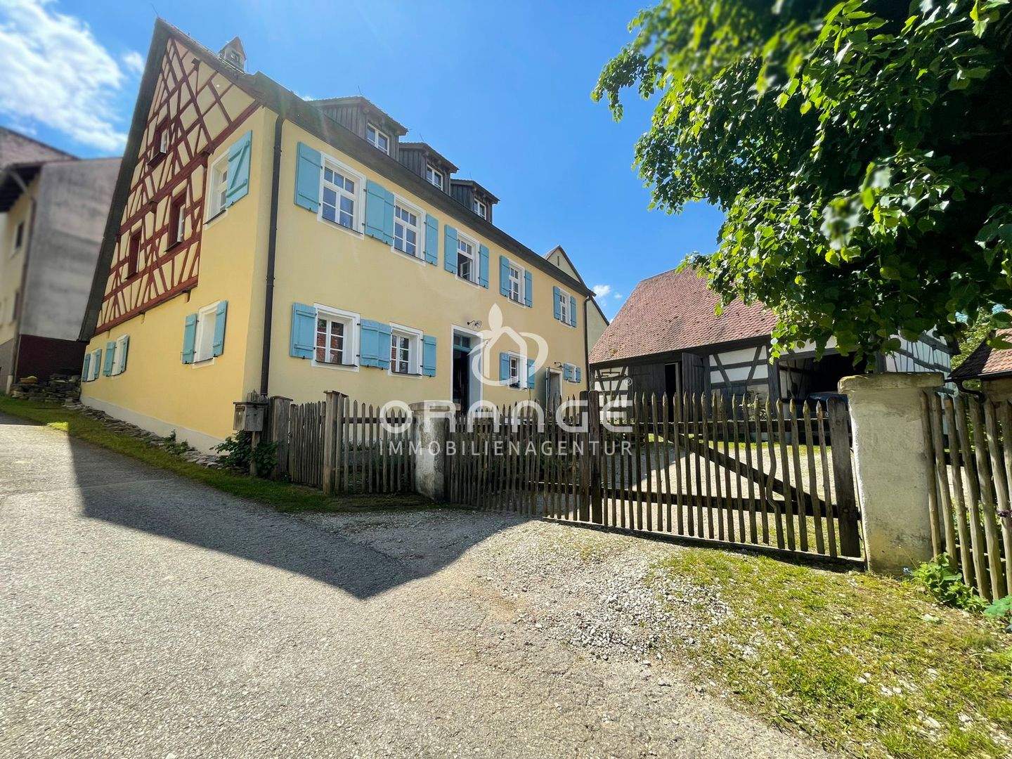 *** Mehrfach ausgezeichnetes, romantisches Kleinod der Extraklasse mit Platz für 2 Generationen sucht neue Eigentümer*** – Engelthal – Vorschaubild 2